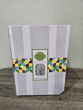 Scentsy On the Seashore Wax Warmer
